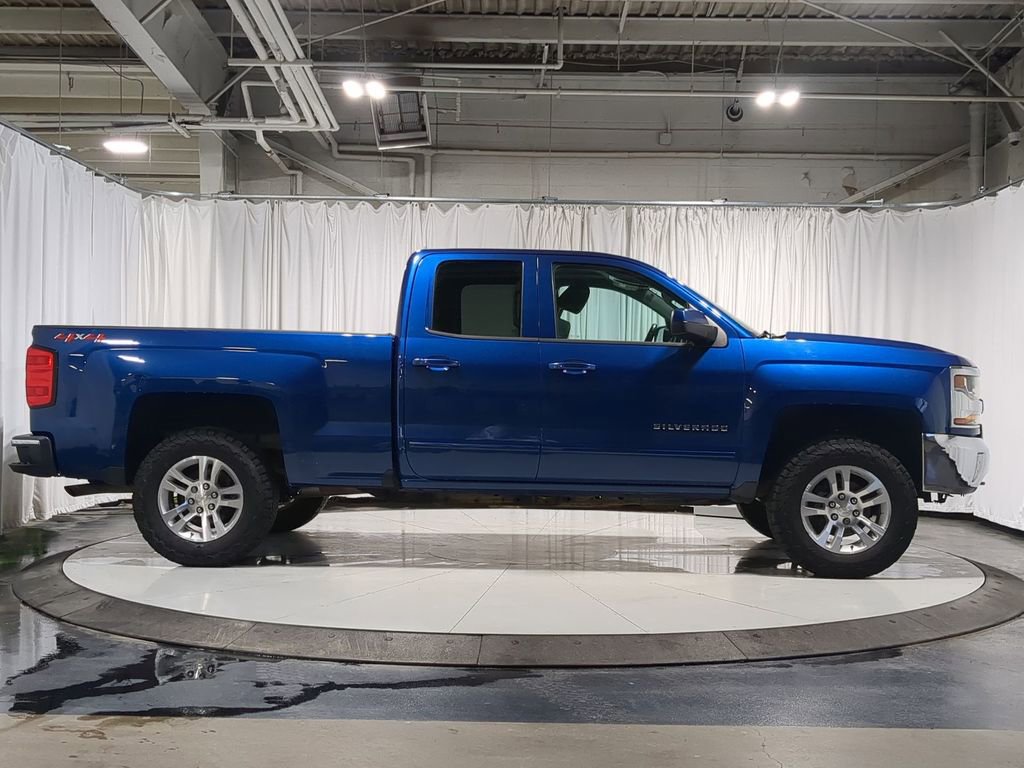 Used 2019 Chevrolet Silverado 1500 LT w/ All Star Edition image 18