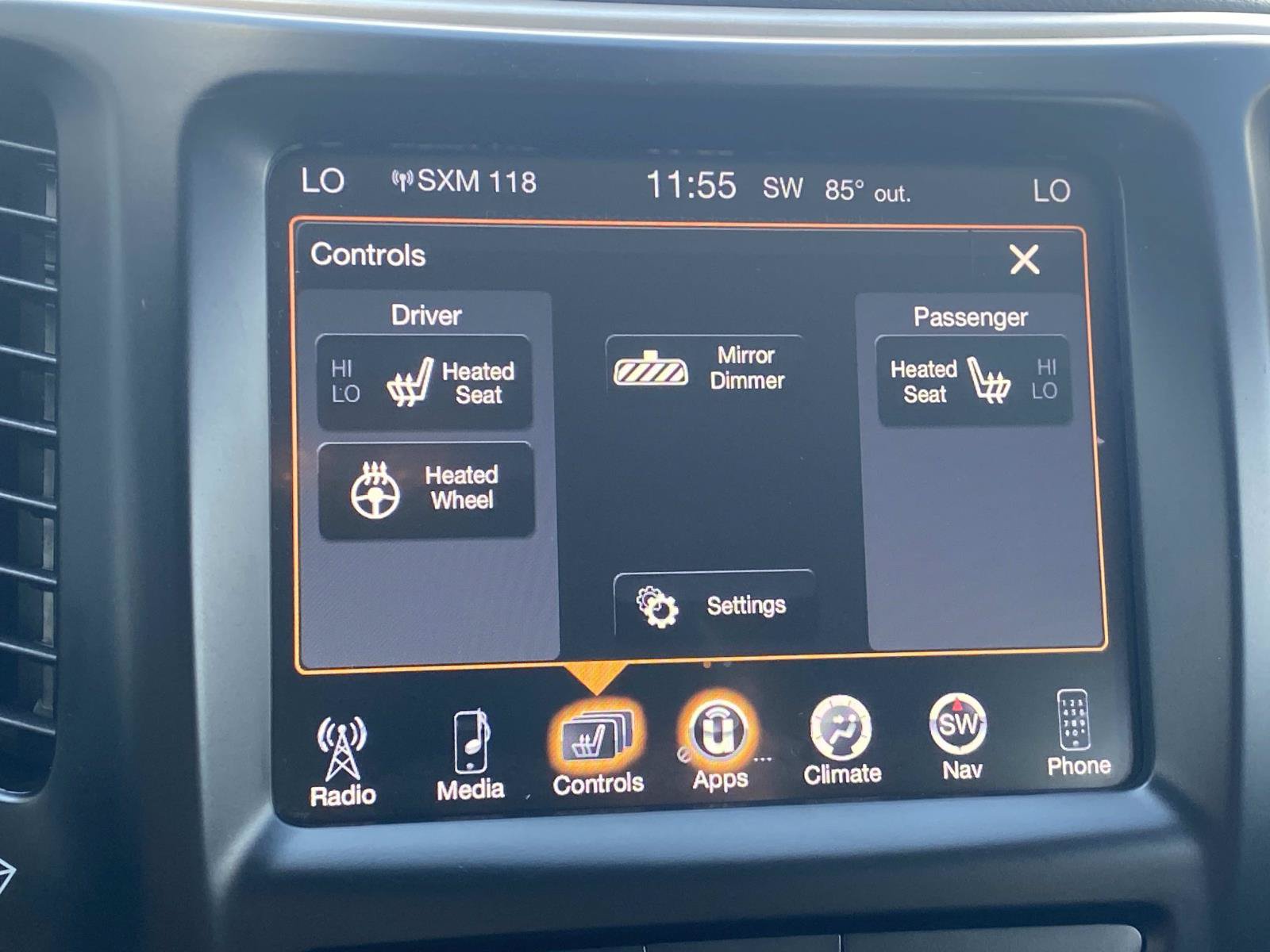 Used 2018 Jeep Cherokee Limited FWD image 24