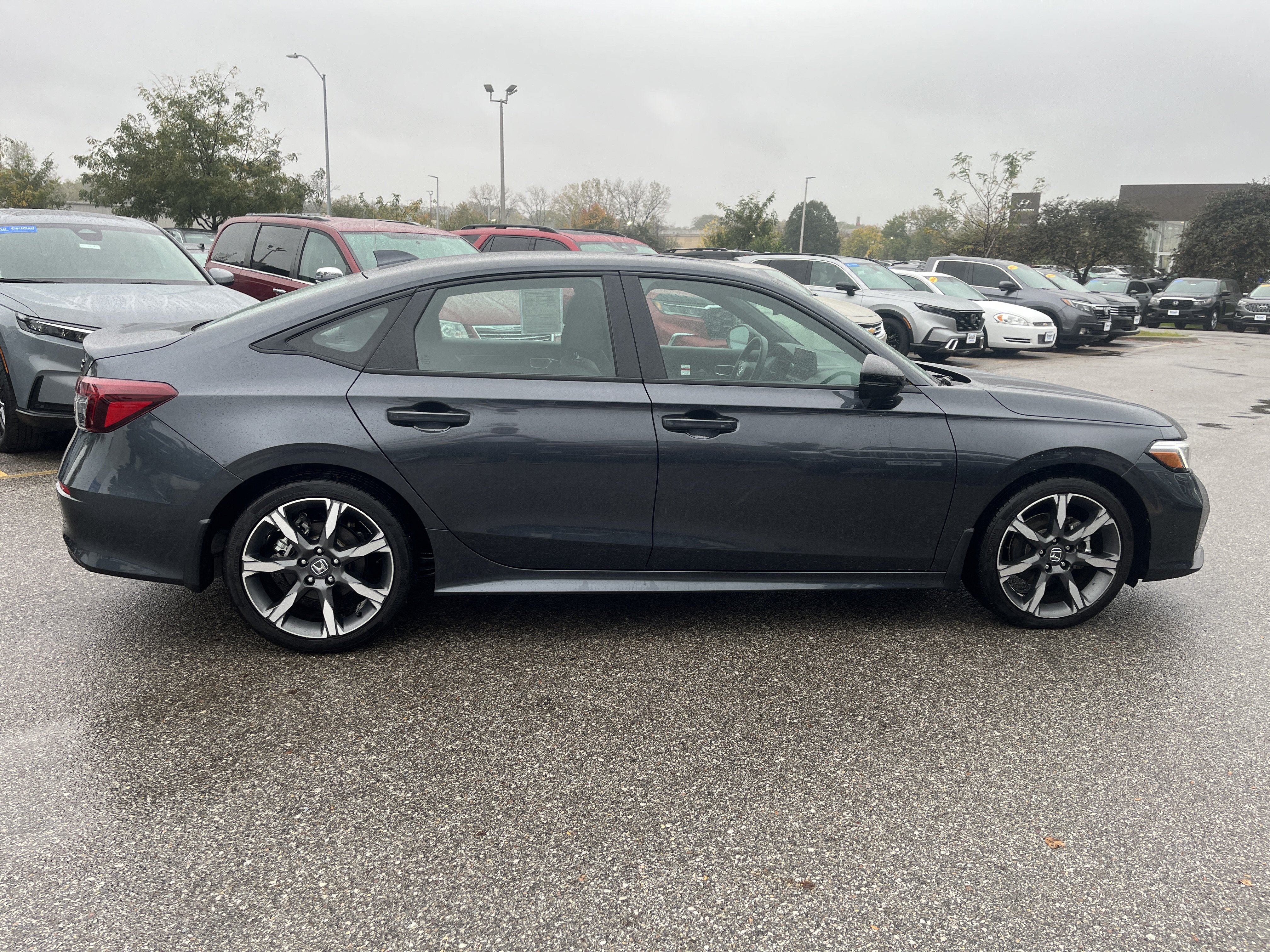 Used 2026 Honda Civic Sport Touring image 4