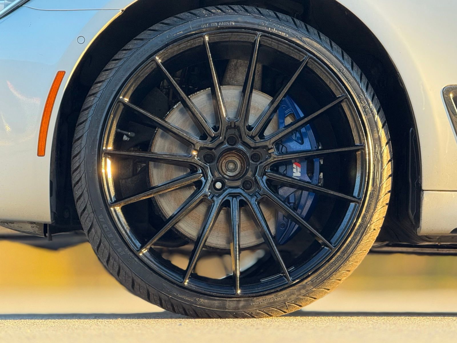 Used 2019 BMW 750i xDrive 750i xDrive w/ Executive Package image 19