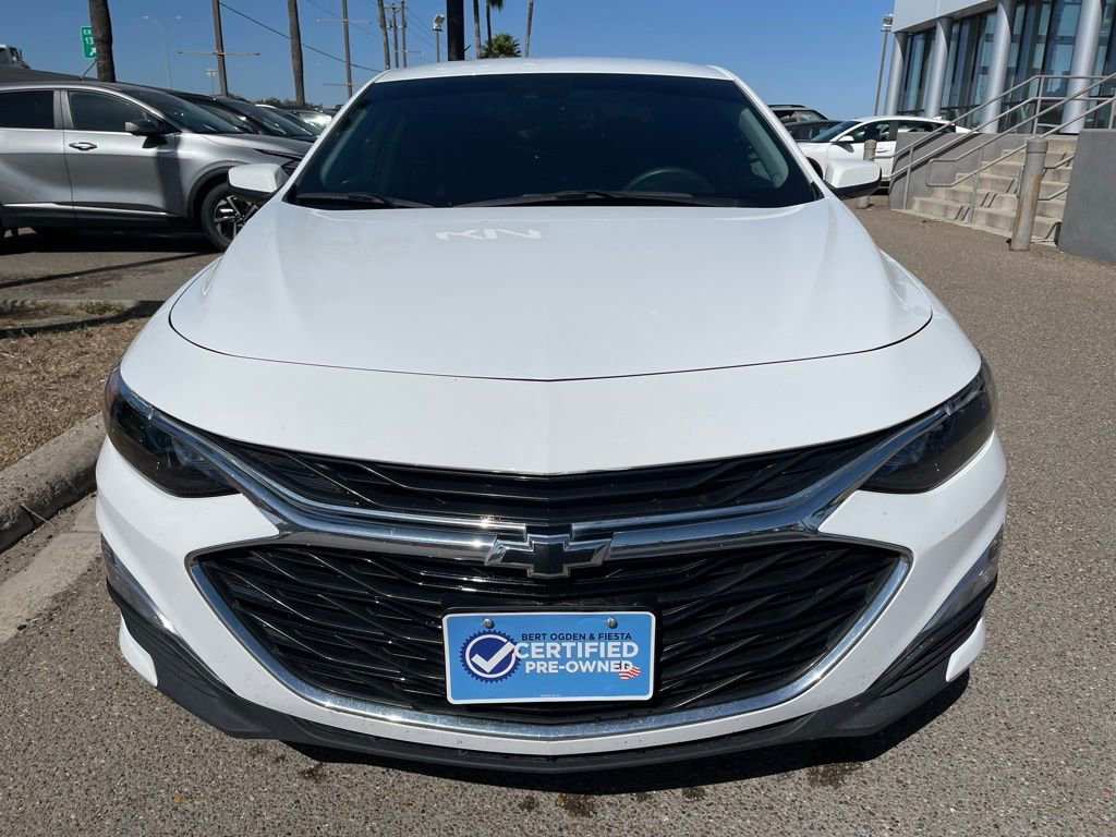 Used 2025 Chevrolet Malibu RS w/ LPO, Floor Liner Package image 2