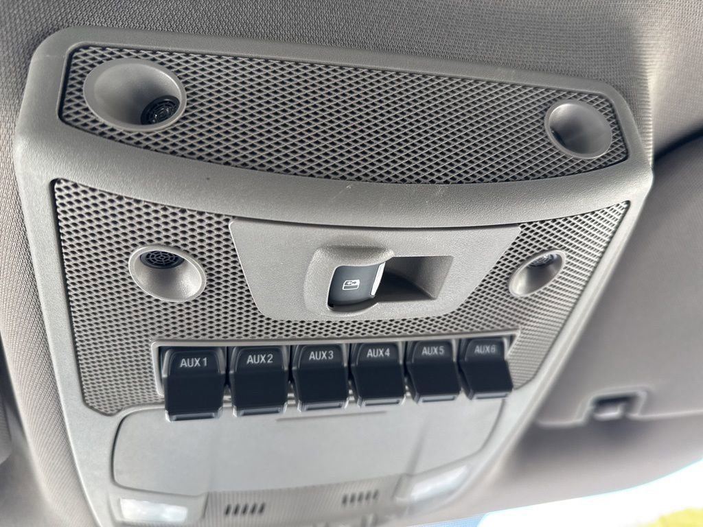 Used 2019 Ford F350 Lariat w/ Tow Technology Bundle image 20