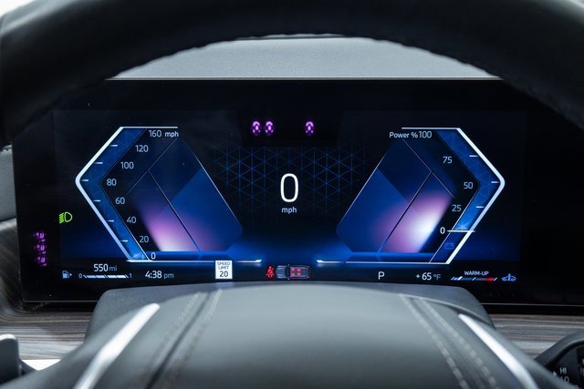 Certified 2023 BMW X7 xDrive40i w/ Premium Package image 2