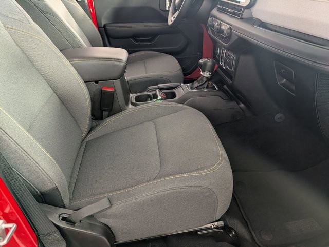 Certified 2025 Jeep Wrangler Sahara 4xe w/ Safety Group image 30