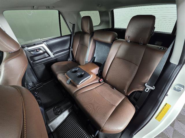 Used 2020 Toyota 4Runner Limited AWD/4WD image 24