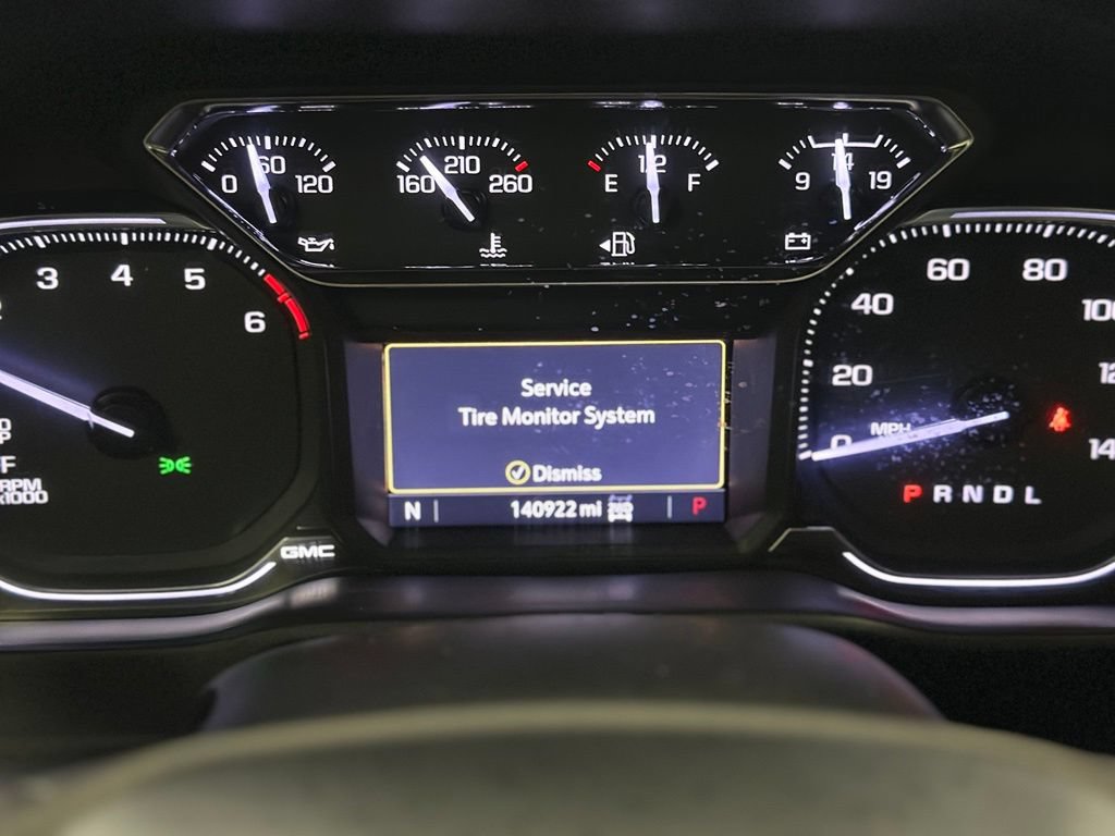Used 2020 GMC Sierra 1500 AT4 w/ AT4 Premium Package AWD/4WD image 4
