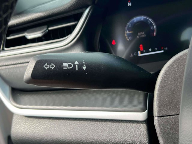 Used 2023 Jeep Grand Cherokee Laredo image 22