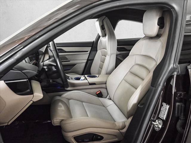 Used 2021 Porsche Taycan 4S AWD/4WD image 18