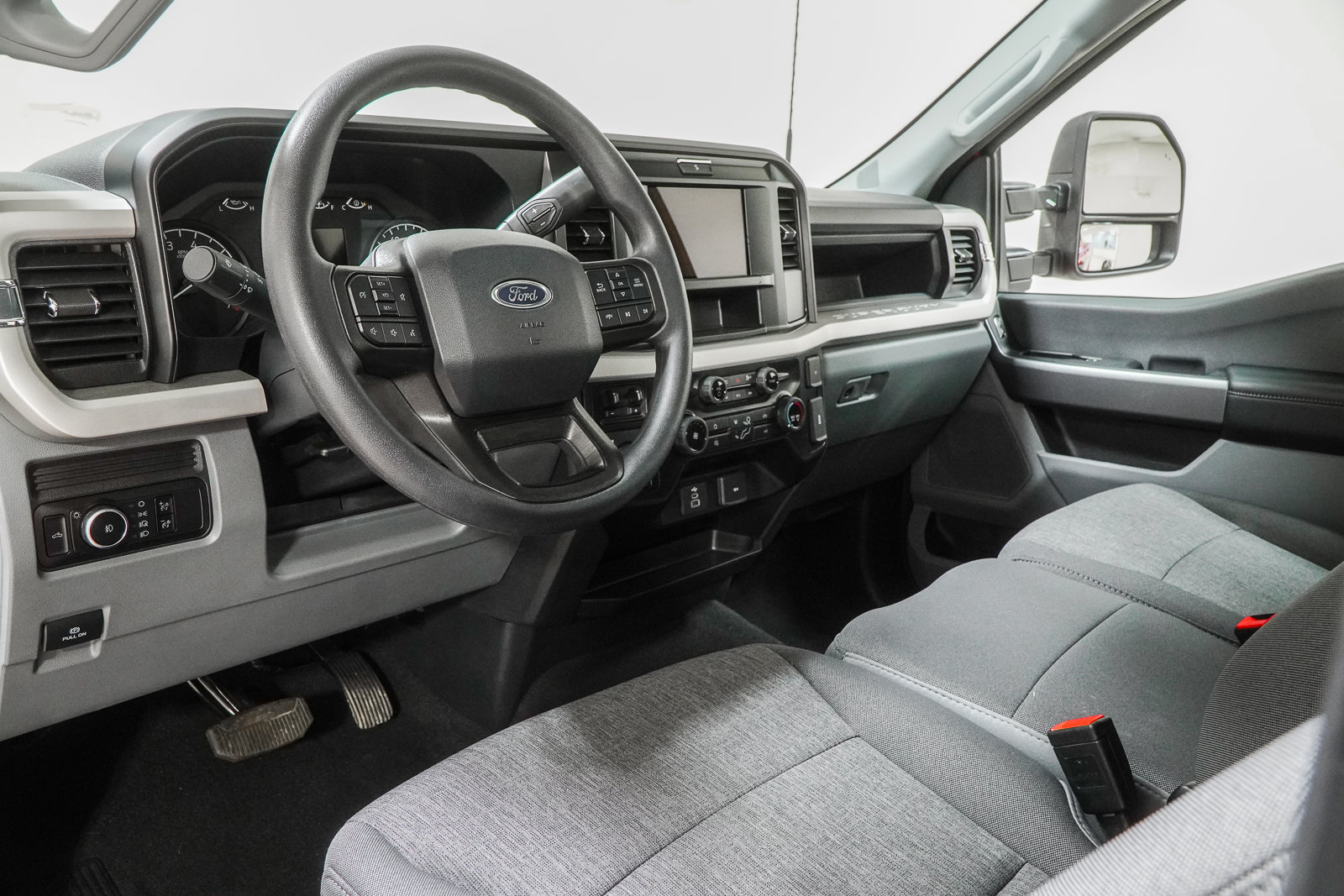 Used 2025 Ford F350 XL w/ STX Appearance Package AWD/4WD image 21