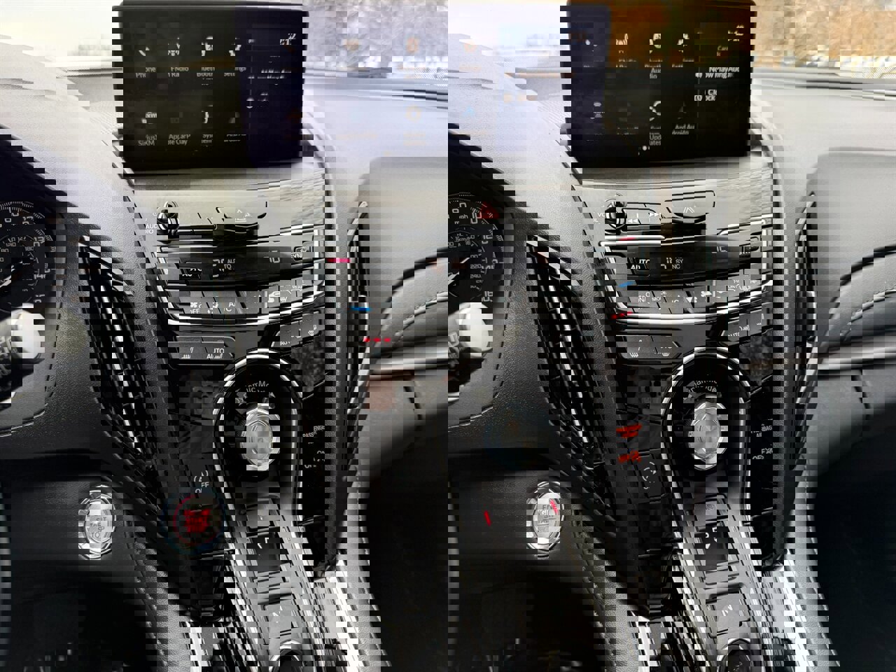 Used 2019 Acura RDX SH-AWD image 15