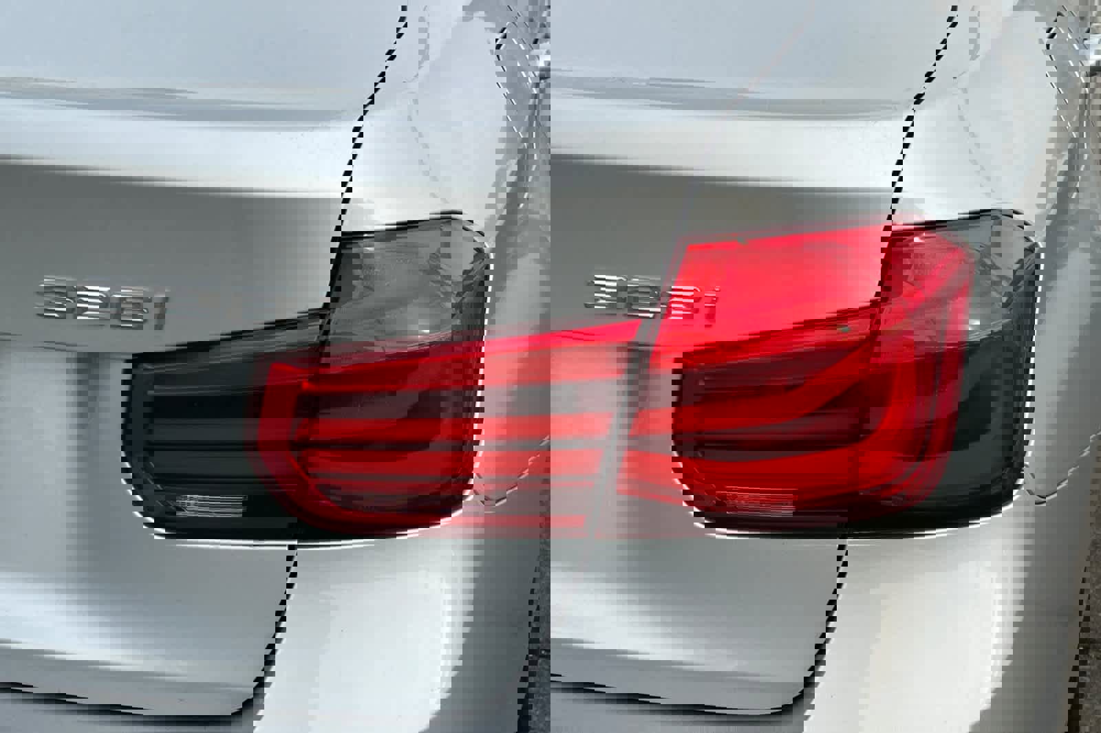 Used 2016 BMW 328i Sedan RWD image 18