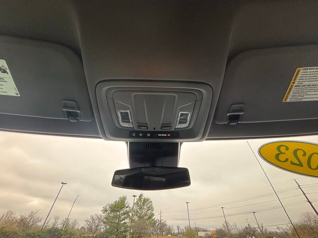 Used 2023 Chevrolet Silverado 1500 LT image 35