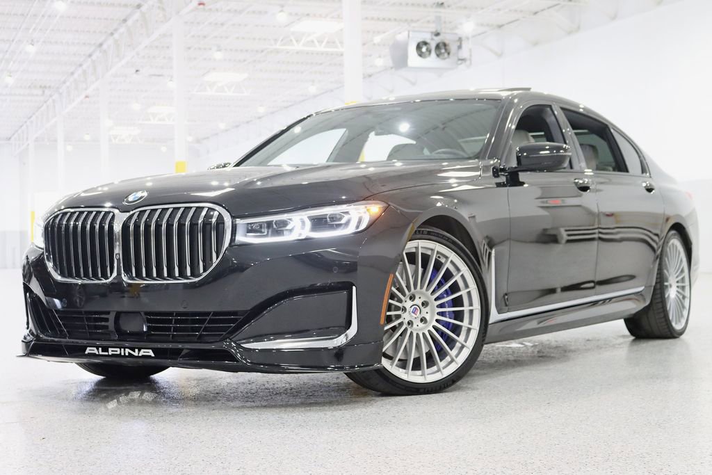 Used 2022 BMW ALPINA B7 xDrive w/ Luxury Rear Seating Package image 6