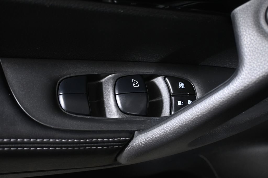 Used 2022 Nissan Rogue Sport SL w/ Premium Package AWD/4WD image 30