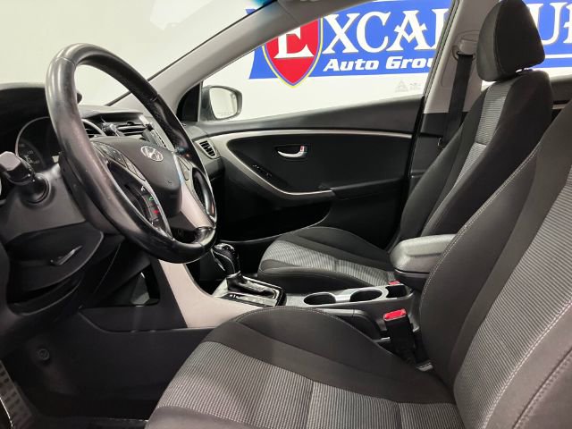Used 2016 Hyundai Elantra GT w/ Option Group 02 image 16