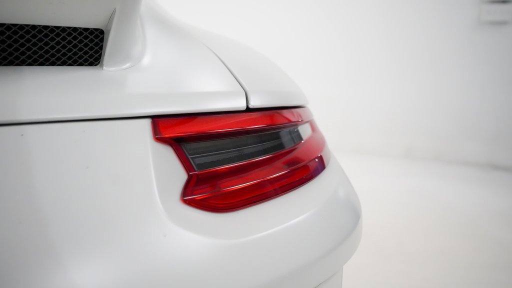 Used 2018 Porsche 911 GT3 image 12