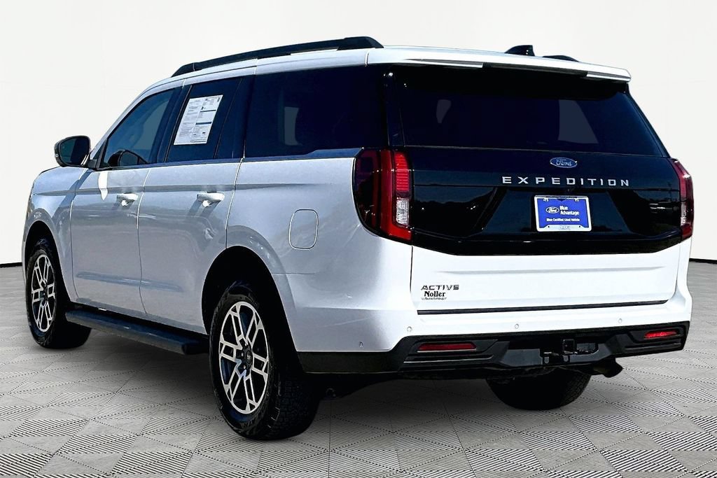 Certified 2025 Ford Expedition Active AWD/4WD image 13