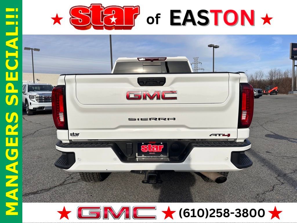 Used 2023 GMC Sierra 2500 AT4 w/ AT4 Preferred Package image 8