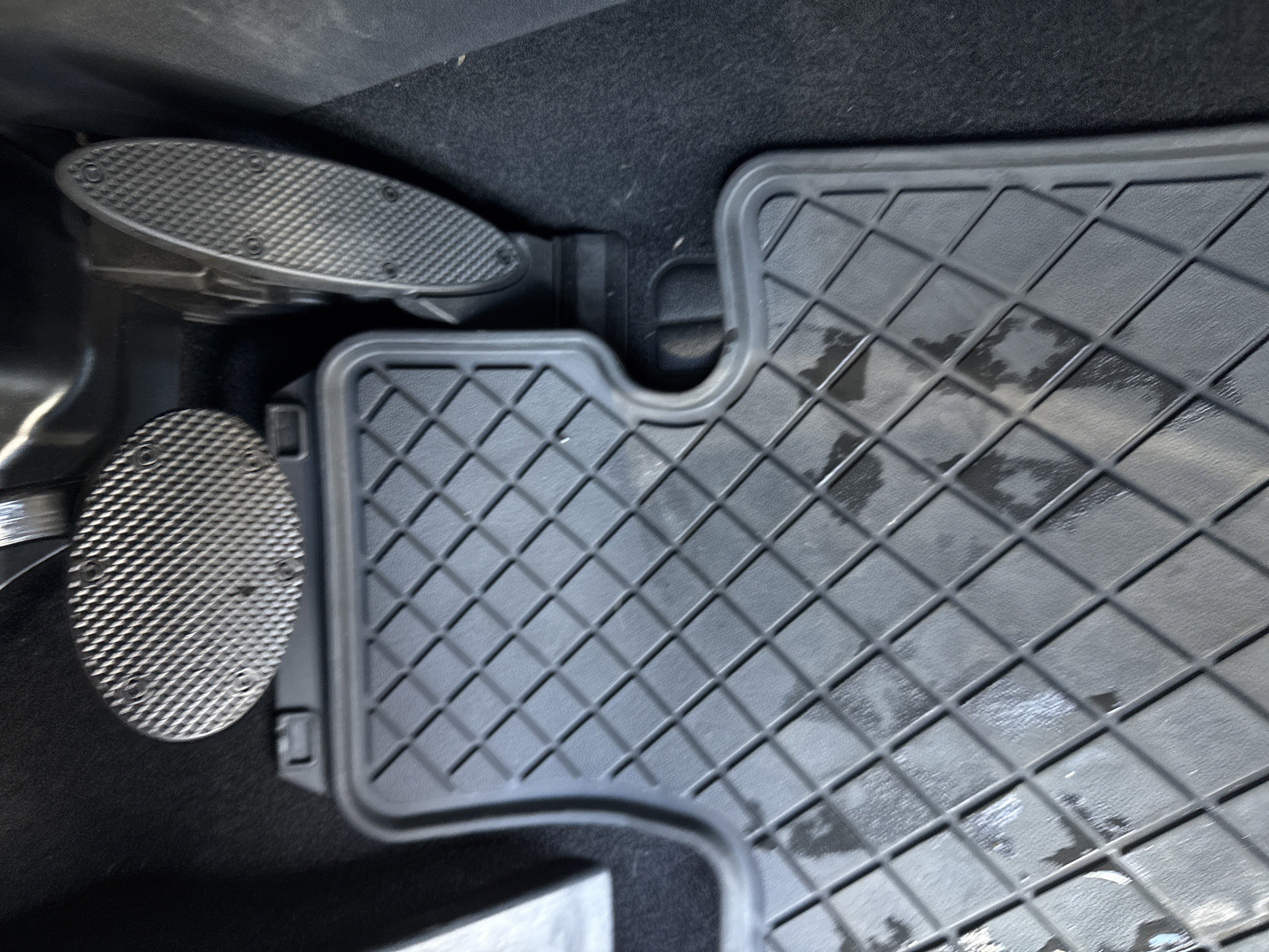 Used 2024 MINI Cooper Convertible image 17