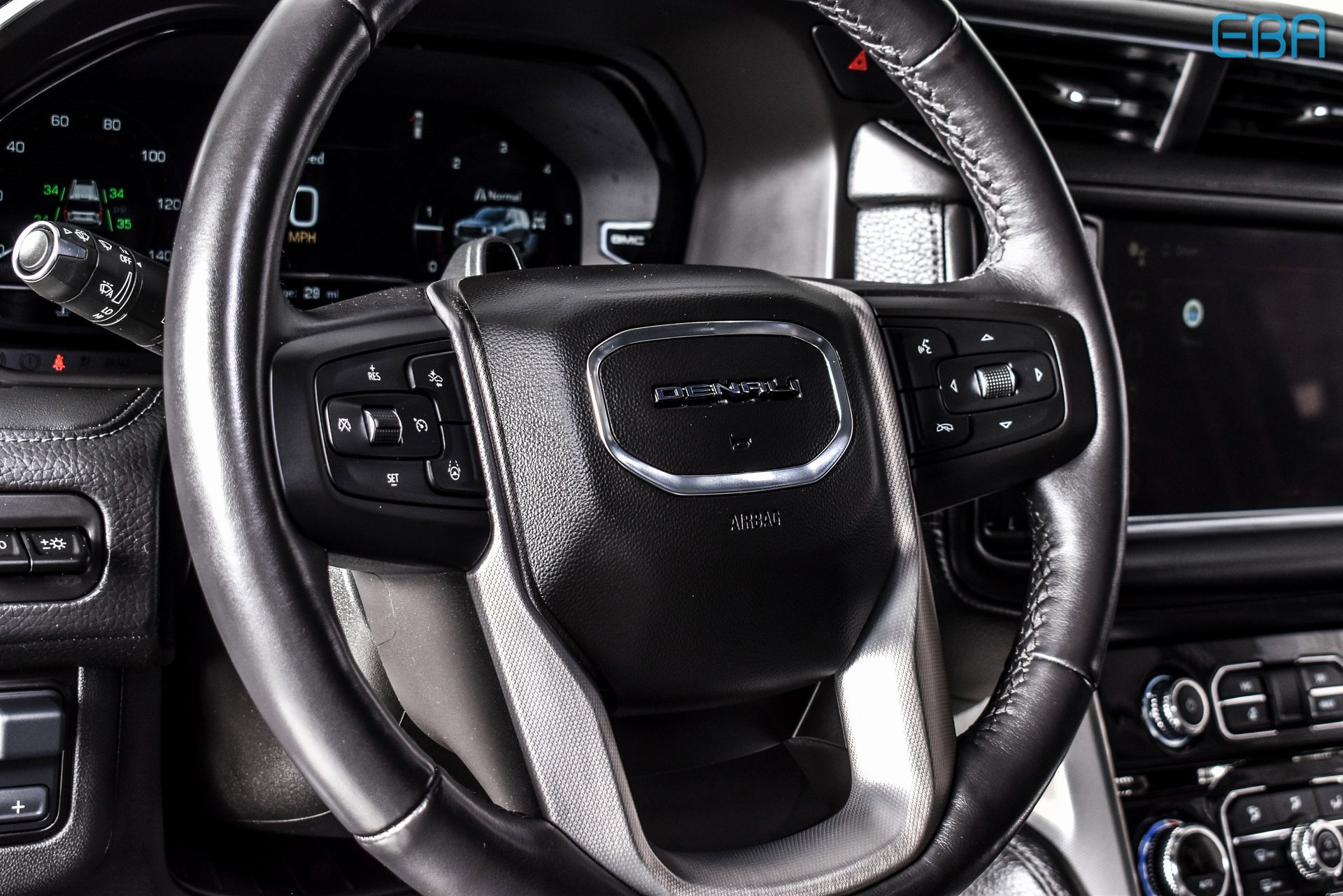 Used 2023 GMC Yukon Denali image 18