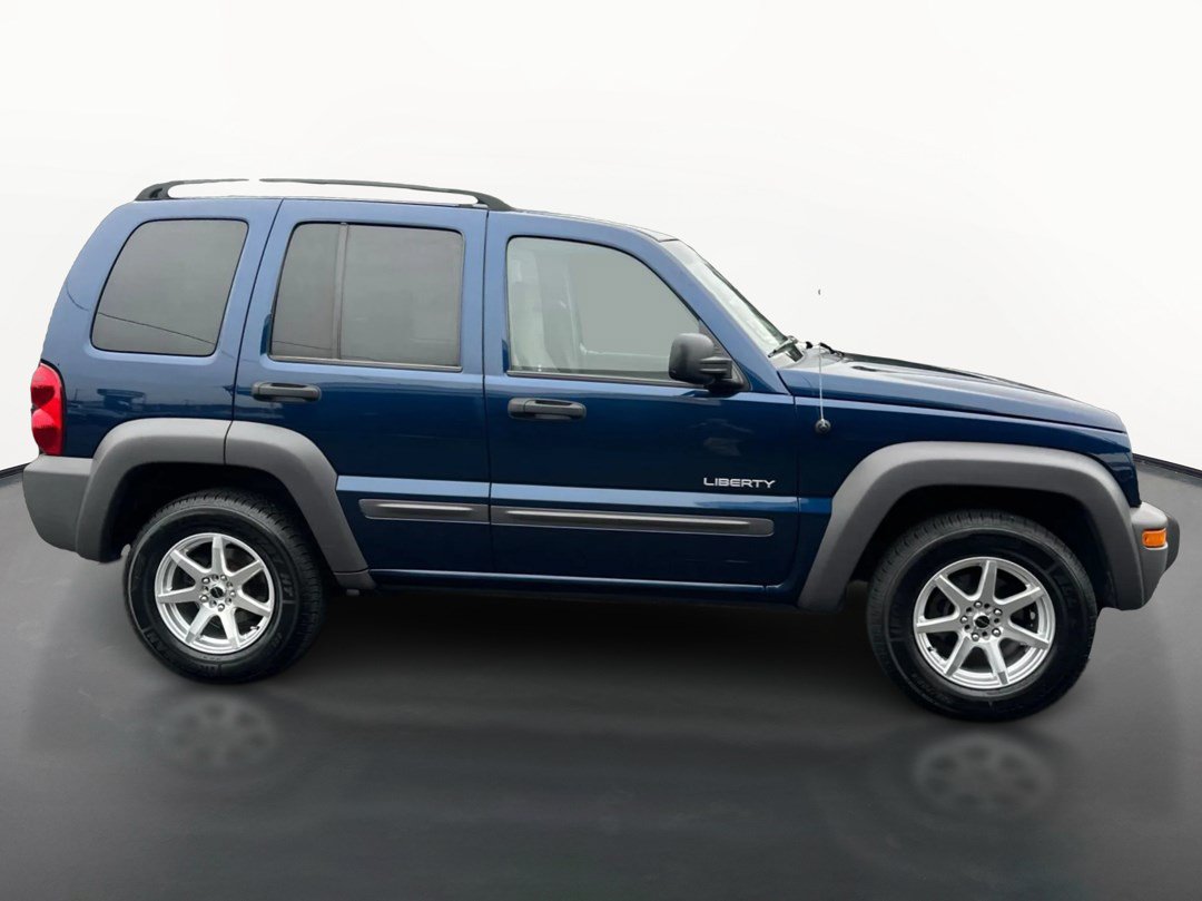 Used 2004 Jeep Liberty Sport w/ PWR Convenience Group AWD/4WD image 2
