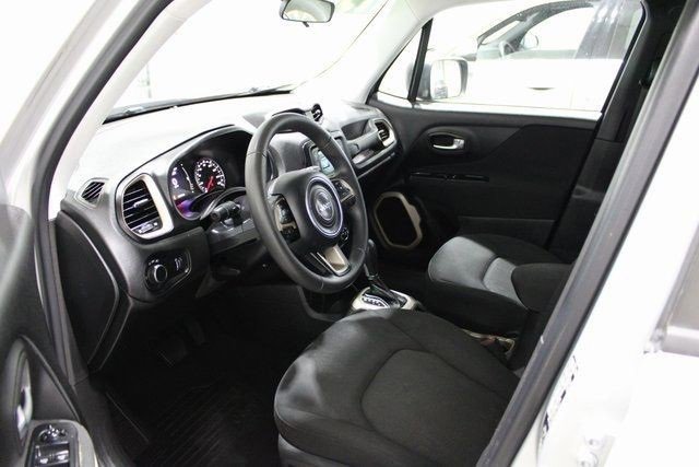 Used 2015 Jeep Renegade Sport w/ Power & Air Group image 3