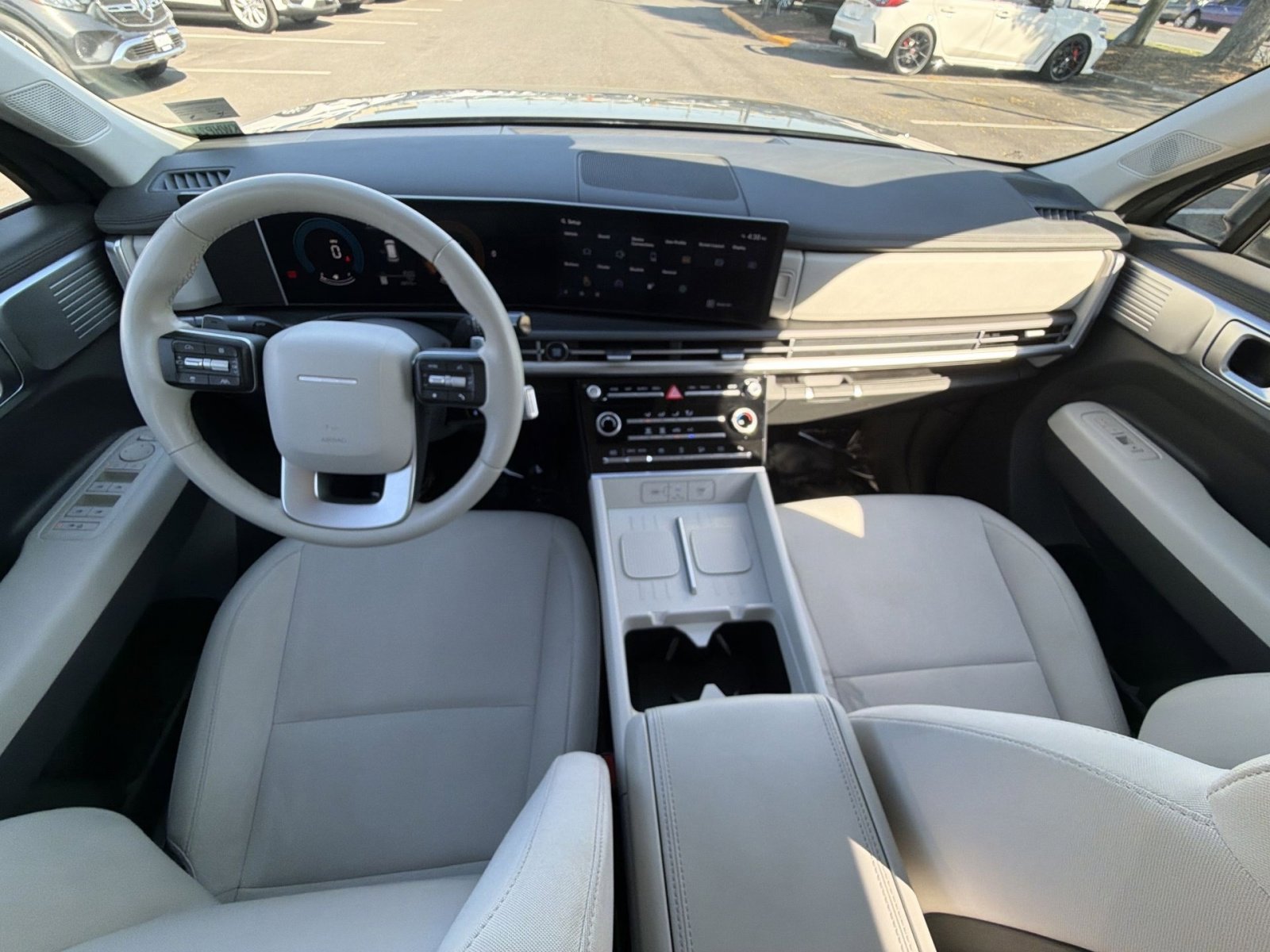 Used 2024 Hyundai Santa Fe SE image 23