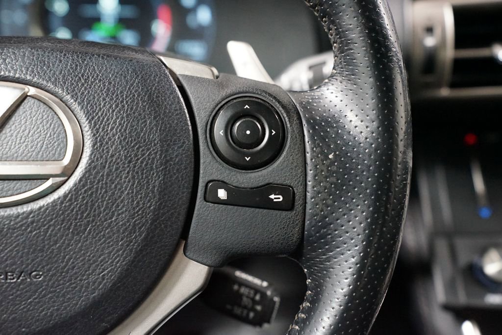 Used 2015 Lexus IS 250 w/ F-Sport Package RWD image 13