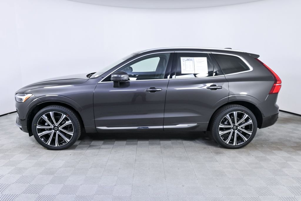 Certified 2023 Volvo XC60 B5 Ultimate w/ Protection Package Premier FWD image 2