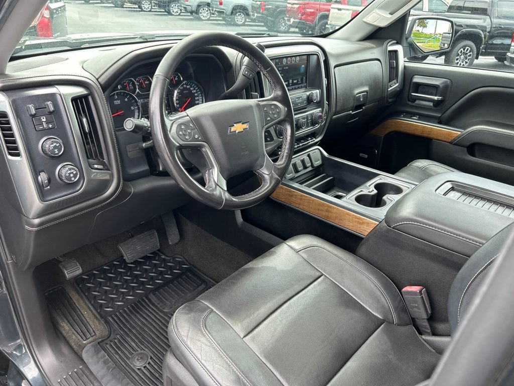 Used 2018 Chevrolet Silverado 1500 LTZ w/ Sport Package AWD/4WD image 22