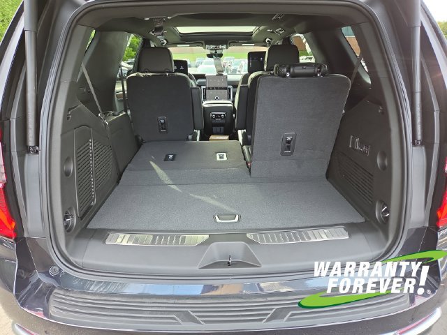 New 2026 GMC Yukon Denali w/ Denali Reserve Package AWD/4WD image 19