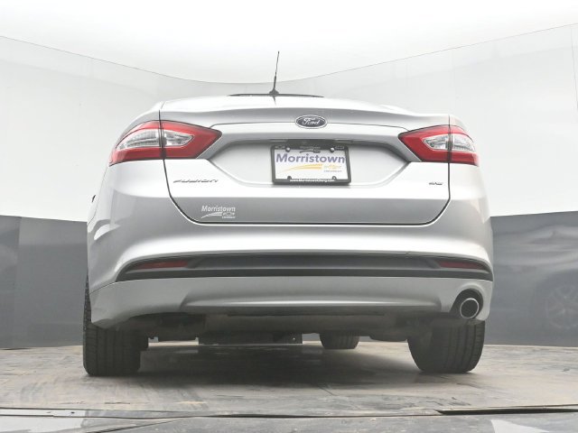 Used 2016 Ford Fusion SE FWD image 44