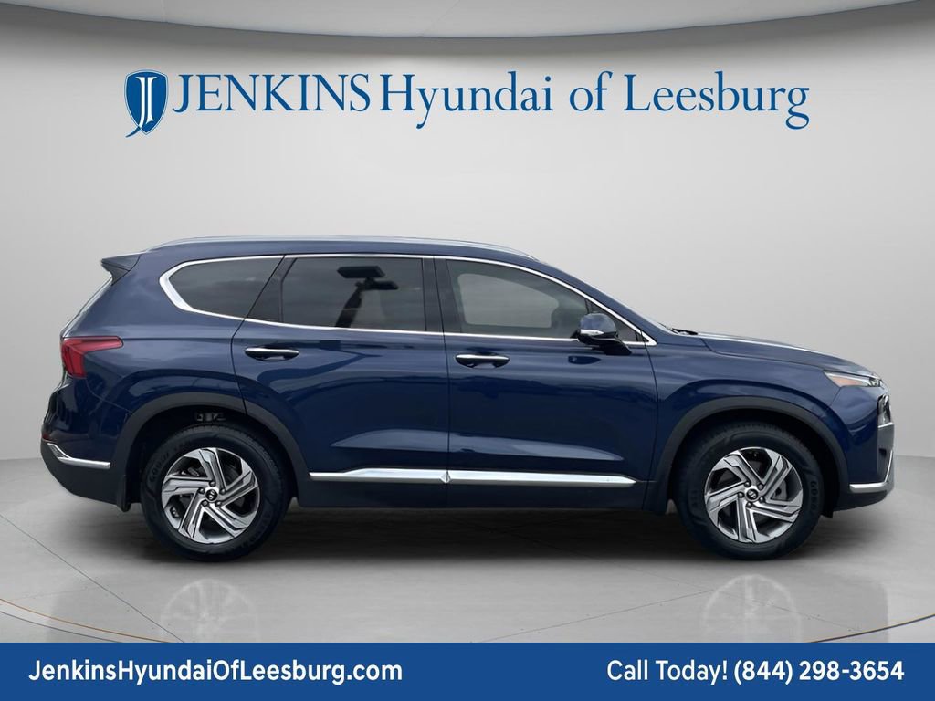 Used 2022 Hyundai Santa Fe SEL w/ Convenience + Premium Package FWD image 2