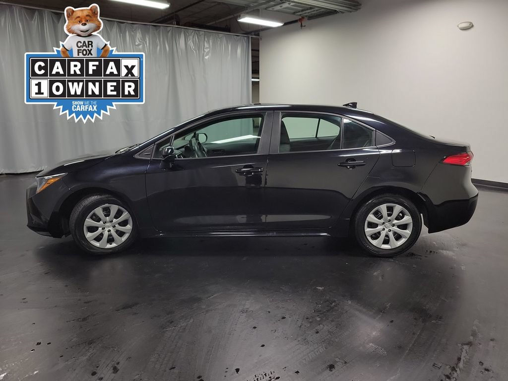 Used 2024 Toyota Corolla LE FWD image 5