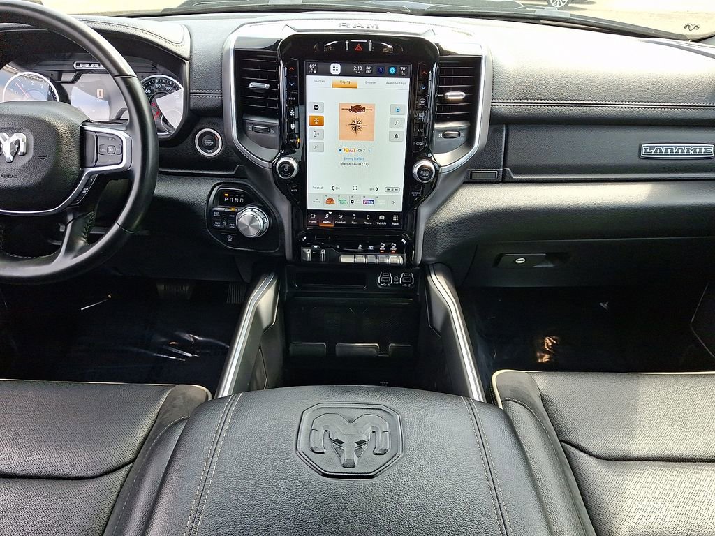 Used 2022 RAM 1500 Laramie AWD/4WD image 16
