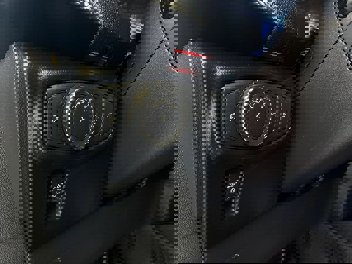 Used 2017 Lincoln MKX Reserve image 40