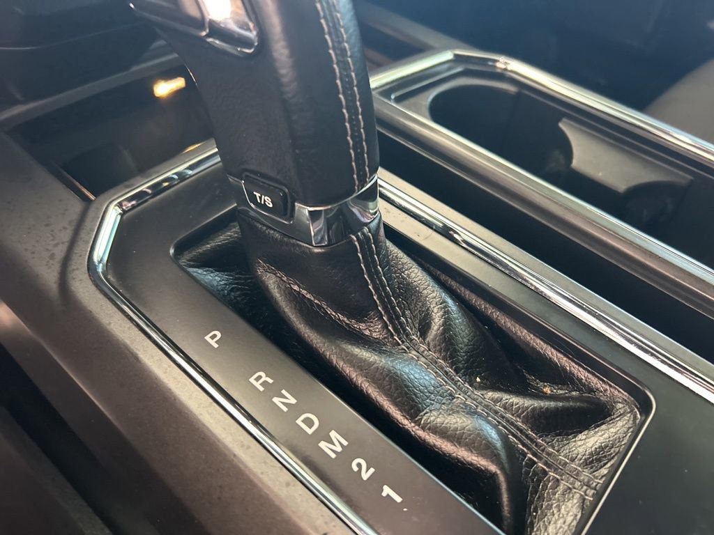 Used 2016 Ford F150 XLT w/ Equipment Group 302A Luxury image 8