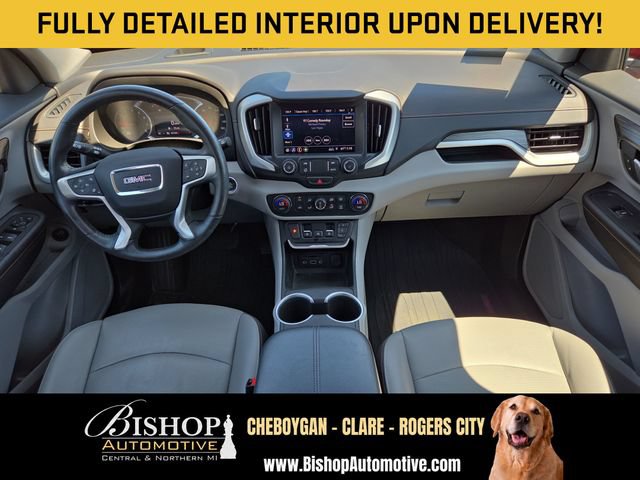 Used 2020 GMC Terrain SLT w/ Preferred Package AWD/4WD image 3