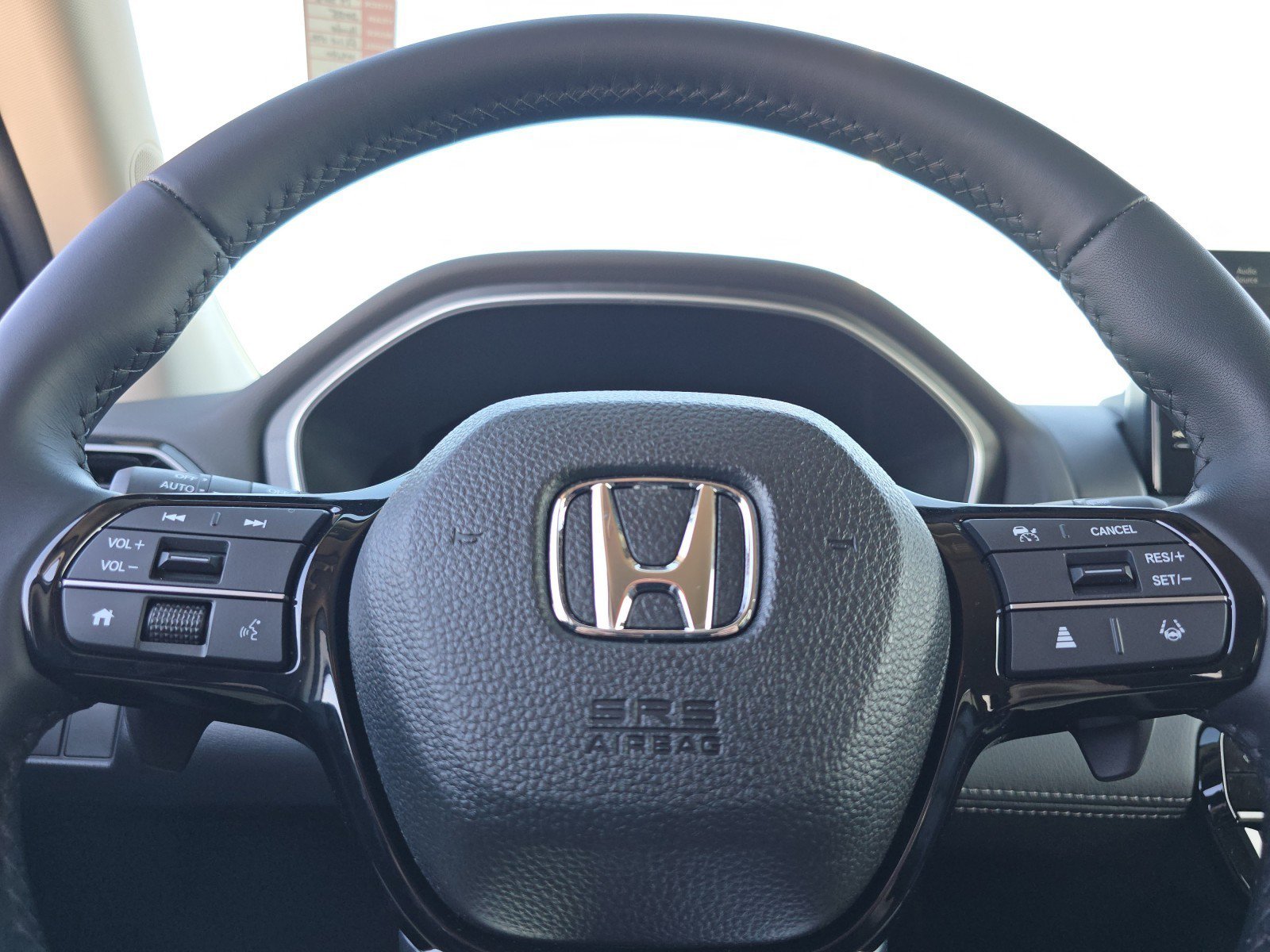 Used 2025 Honda Pilot EX-L image 30