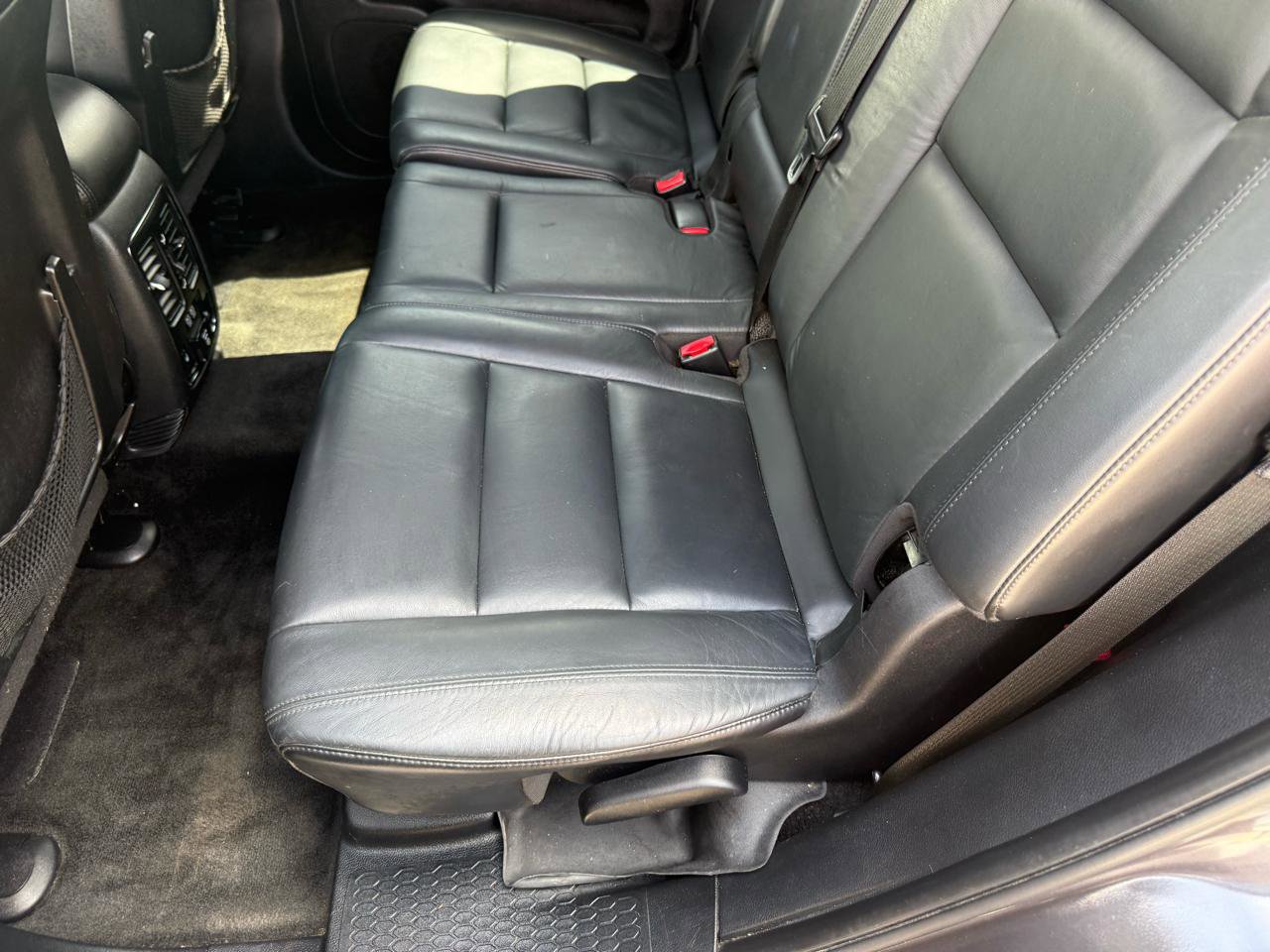 Used 2015 Dodge Durango Limited w/ Premium Group image 37