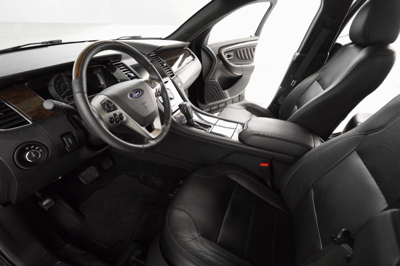 Used 2014 Ford Taurus Limited w/ Equipment Group 301A image 12