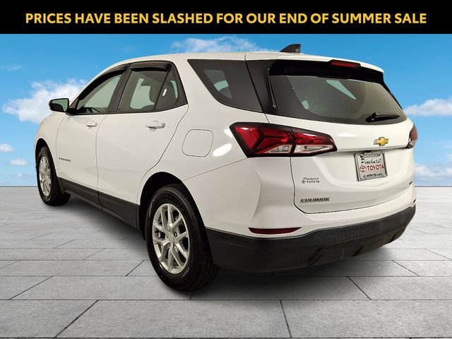 Used 2022 Chevrolet Equinox LS AWD/4WD image 5
