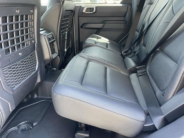 New 2026 Ford Bronco Big Bend w/ Black Diamond Package AWD/4WD image 9