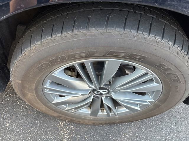Used 2022 INFINITI QX80 Luxe w/ Cargo Package RWD image 12