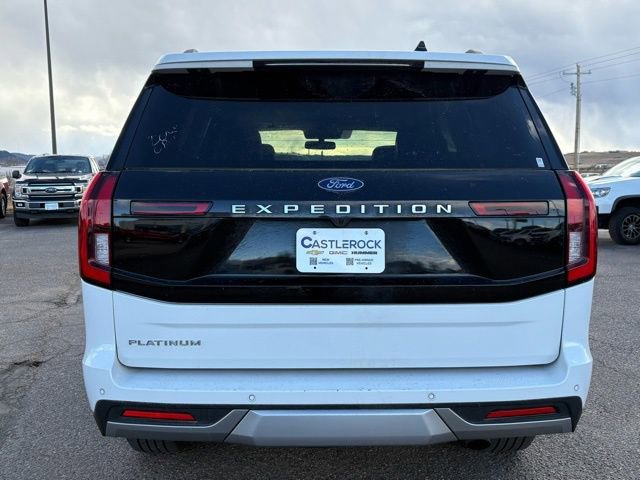 Used 2025 Ford Expedition Platinum image 4