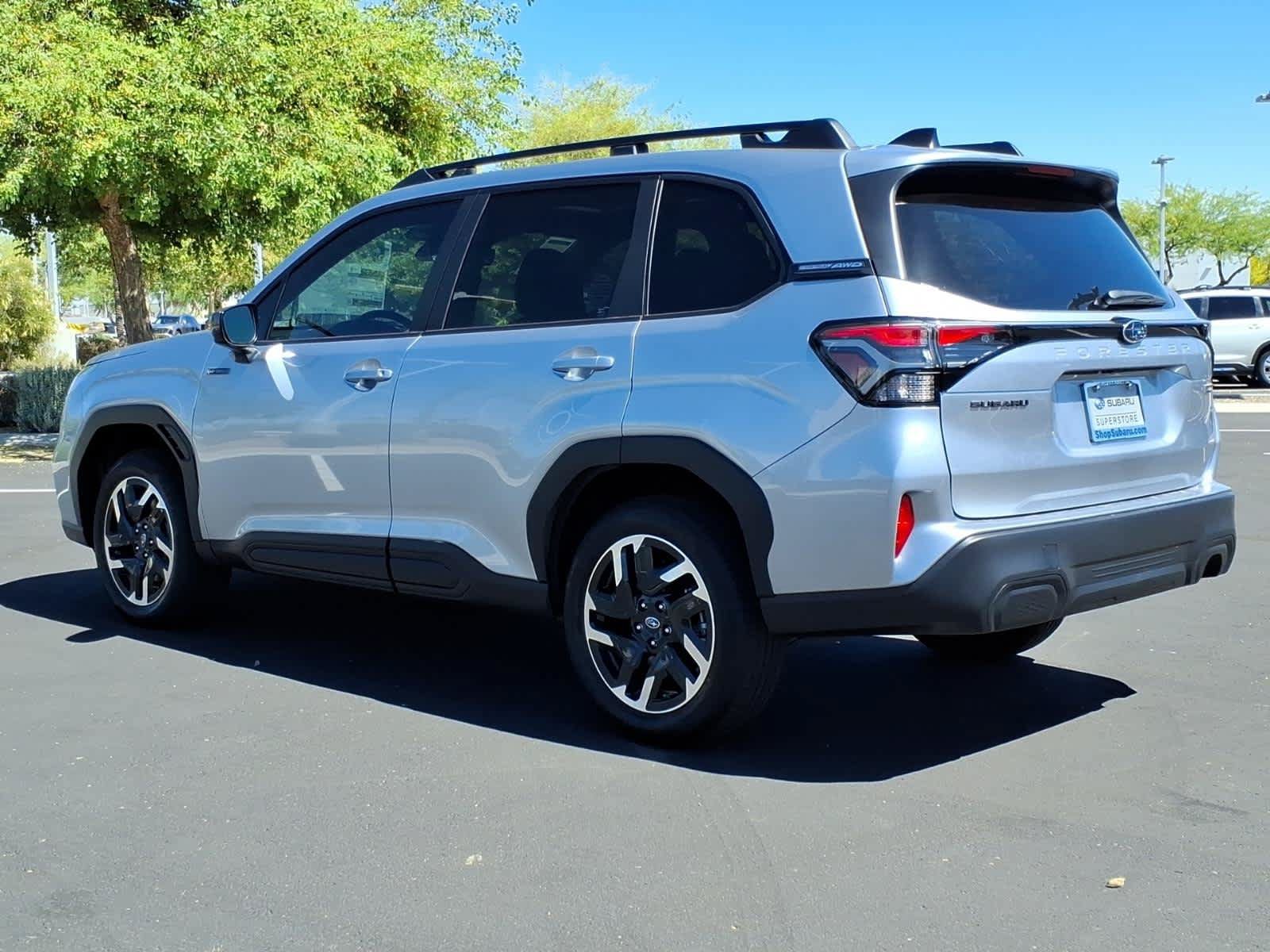 New 2026 Subaru Forester Touring AWD/4WD image 4