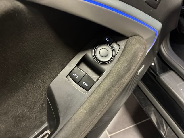 Used 2017 Chevrolet Camaro ZL1 RWD image 11