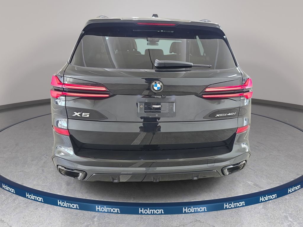Used 2024 BMW X5 xDrive40i w/ Executive Package image 8
