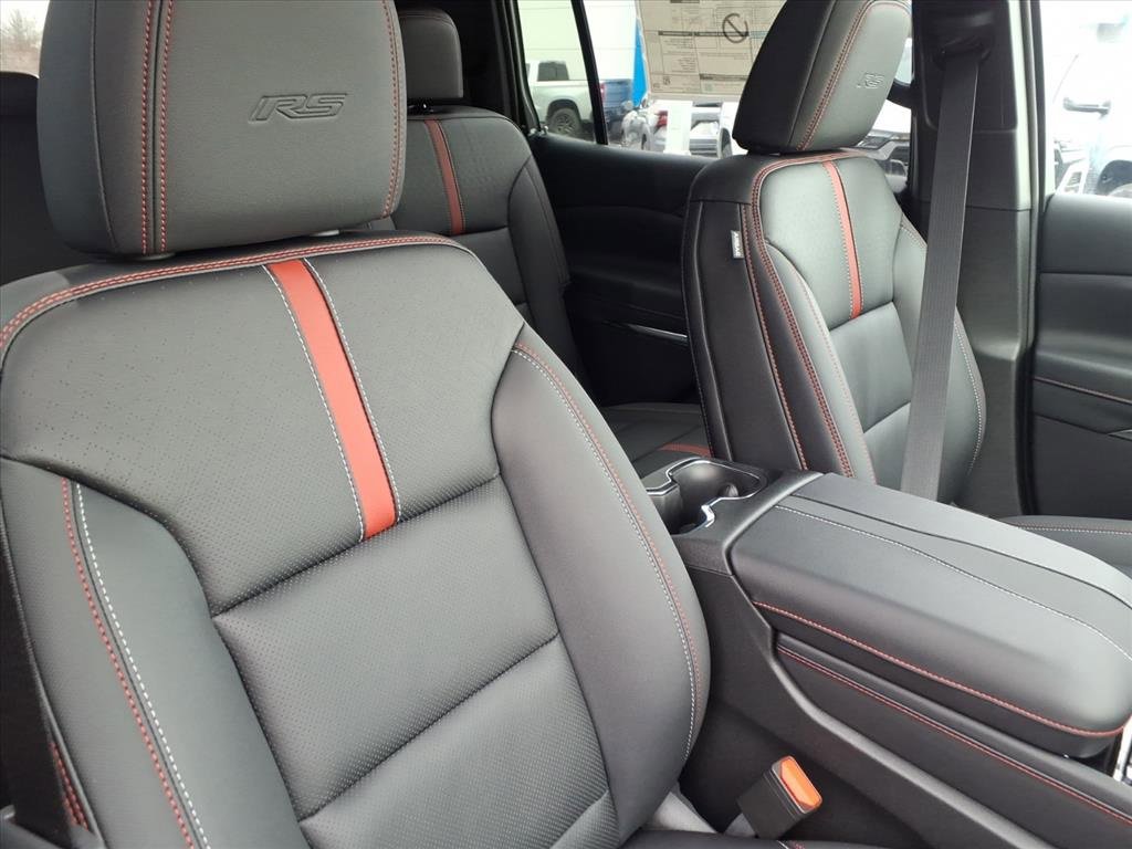 New 2026 Chevrolet Traverse RS image 25