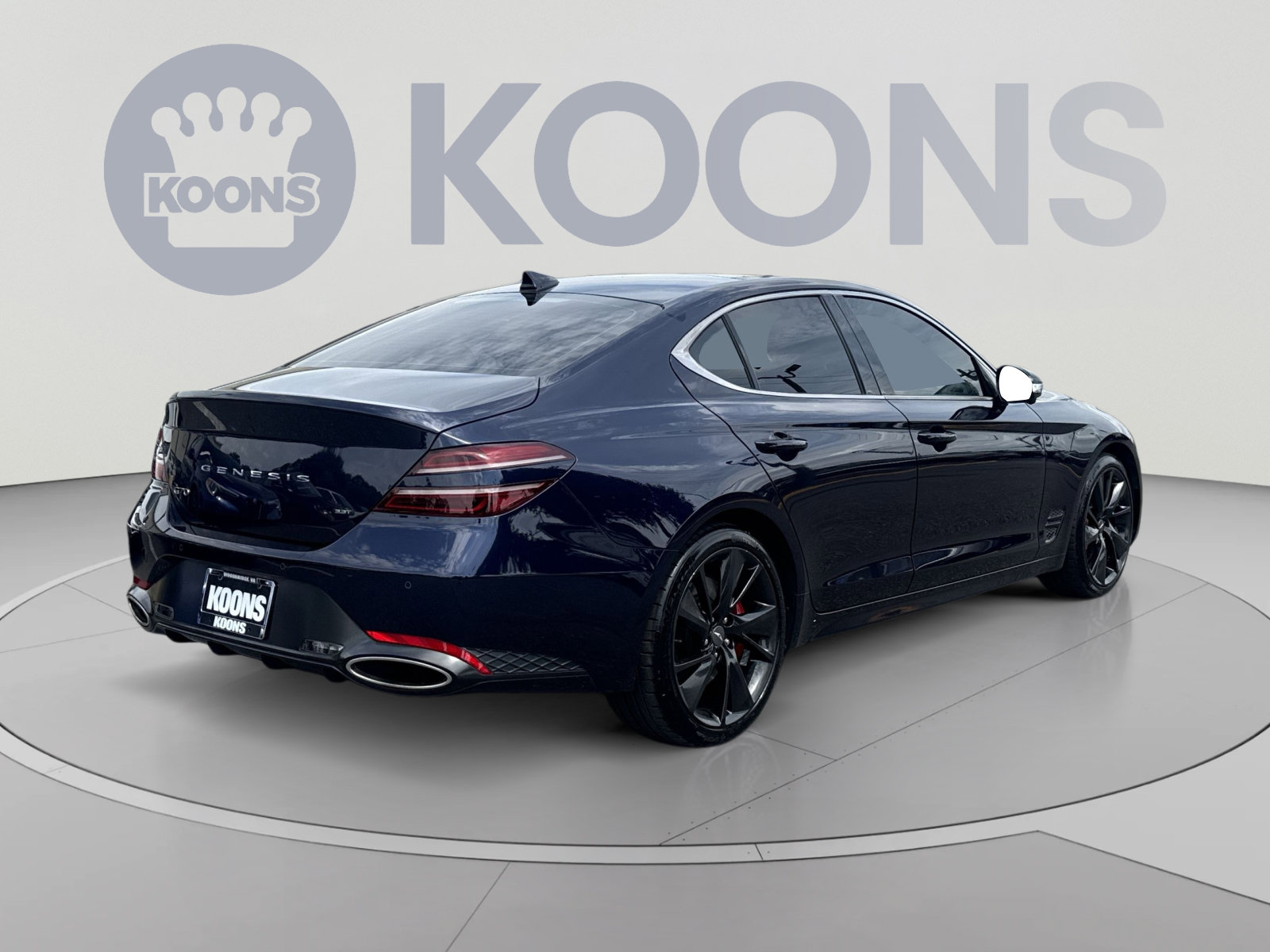 Used 2023 Genesis G70 3.3T w/ Sport Prestige Package RWD image 7